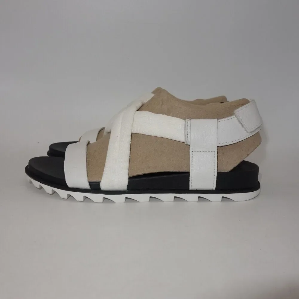 NEW Sorel Roaming Decon Strappy Slip On Sandals Women's 7.5 White
